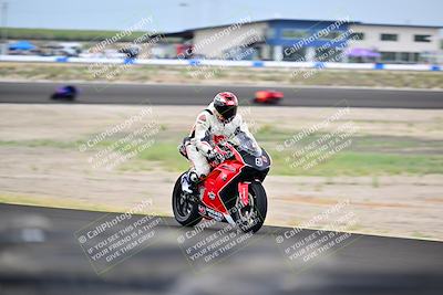 media/Apr-18-2025-TrackDaz (Fri) [[45f5874c44]]/A Group/Session 4 (Turns 5 and 6 - Inside)/